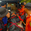 Tin SAR Bali bersama relawan telah berhasil menemukan dua pedaki G Agung yang dikabarkan hilang, sejak 25 Desember 2024. Instagram@Basarnas_bali