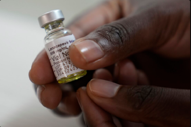 
					Lenacapavir buatan Gilead Sciences, merupakan obat anti HIV paling hebat yang mendapat penghargaan sebagai Breakthriugh of teh Years 2024. Foto: NPR.Org