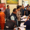 Polisi Polres Sumenep, Madura, menangka Bambang Eko Iswanto, anggota DPRD setempat, terkait peredaran narkoba. Foto: dok/Polres Sumenenp