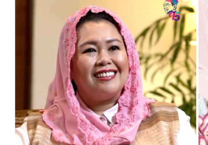 
					Putri mendiang KH Abdurrahman Wahid, Yenny Wahid menyatakan tidak setuju ada MLB di tubuh NU, cukup musyawarah saja. Instagram@yennywahid