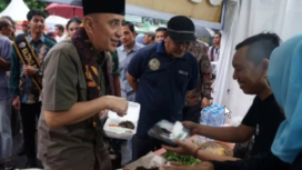  Pj. Bupati menyampaikan bahwa Festival 1001 Menu Bebek tidak hanya menjadi ajang promosi kuliner khas Bangkalan, 14-15 Desember 2024. Instagram@bangkalanterkini
