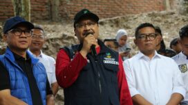 Menteri Sosial (Mensos) Syaifullah Yusuf saat menggelar Hari Kesetiakawanan Sosial Nasional (HKSN) di Banten, Selasa (17/12/2024). (Foto: Dok. Kemensos)