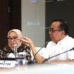 Menko PMK, Pratikno menyatakan pemerintah tetap berkomitmen membantu korban kebakaran Kebon Kosong. (Foto: KREDONEWS.COM/ Anwar Hudijono)