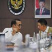 Menko PMK, Pratikno menyatakan pemerintah Indonesia segera mengirim bantuan kemanusiaan Vanuatu, Selasa (24/12/2024) (Foto: KREDONEWS.COM/ Anwar Hudijono)