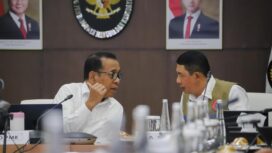 Menko PMK, Pratikno menyatakan pemerintah Indonesia segera mengirim bantuan kemanusiaan Vanuatu, Selasa (24/12/2024) (Foto: KREDONEWS.COM/ Anwar Hudijono)