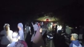 Kerusuhan kembali pecah di Pulau Rempang antara warga dan karyawan PT Makmur Elok Graha (MEG), Rabu (18/12/2024) dinihari. (Foto: Tangkapan layar video warga Rempang)