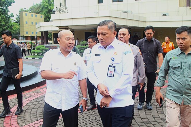 
					Warsito menegaskan, dunia pendidikan harus jadi benteng pertama untuk menangkal judi online. (Foto: KREDONEWS.COM/ Anwar Hudijono)