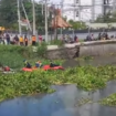 Tim Rescue Surabaya berhasil menemukan jasad balita RZ, tiga setengah tahun, yang terseret arus selokah di Wiyung. Jasad ditemukan pada hari jumat, 27 Desember 2024, pukul 14.02 wib. Instagram@suarabayaview.id