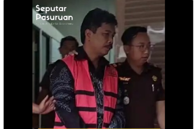 
					Kejaksaan Negeri Blitar menetapkan direktur PDAM Pasuruan Yoyok Widoyoko sebagai tersangka korupsi pryek pengeboran air di Blita, Rabu 11 Desember 2024. tangkap layar video@seputar_pasuruan