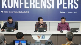 Menteri BUMN Erich Thohir menggelar konferesni pers bersama BTN untuk mengungkap kasus 120.000 sertipikat tidak terbit, mengakibatkan konsumen perumah dirugikan oleh pengembang dan naotasi yang nakal. Instagram@erichthohir
