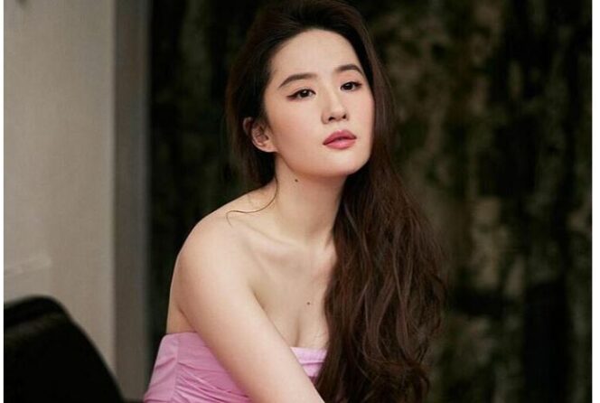 
					Aktris Tiongkok Liu Yifei. (instagram)