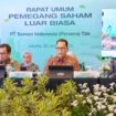 Foto: Istimewa
Komisaris Utama merangkap Komisaris Independen SIG, Budi Waseso (kanan) dan Direktur Utama SIG, Donny Arsal pada Rapat Umum Pemegang Saham Luar Biasa (RUPSLB) Tahun 2025 di Jakarta