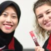 Megawati Hangestri Indonesia dan Vanja Bukilic Serbia, keduanya memperkuat tim.voli Daejon Red Spark. Instargam@megawati_redspark99