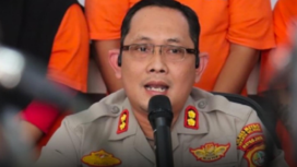 Propam Polda DKI menahanan mantan kasatreskrim Polres Jakarta Selatan, atas laporan pemerasan Rp 20 miliar. Instagram@royshakti