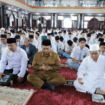 Acara Doa Bersama Menghadapi Ujian SMA di Jombang, dihadiri Pj Bupati Teguh Narutomo yang memberi motrivasi dan wejangan untuk para siswa di masjid agung Baitul Mukminin Alun Alun Jombang. Selasa pagi, 21 Januari 2025. Foto: jombangkab.go,id