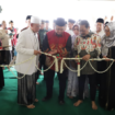 Pj Bupati Jombang, Teguh Nartomo meresmikan masjid Baitul Maqdis di kompleksn pondok pesantera Bhakti Bapak Emak, di Bareng, Sabtu 25 Januari 2025. Foto: jombangkab.go.id