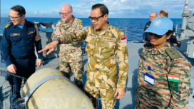 Letkol Laut (P) Oscar Jonaes Novie memimpin pelaksanaan inspeksi Contingent Owned Equipment (COE) pada unit Maritime Task Force (MTF) UNIFIL di Kapal Perang Turki, TCG Bafra (Corvette F-505) dengan melibatkan personel dari Force Medical Section, Senin, 27 Januari 2025. Instagram@tni_angkatan_laut