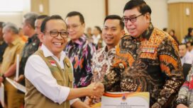 Menko PMK, Pratikno meminta semua pihak untuk cegah bencana hidrometeorologi. (Foto: KREDONEWS.COM/ Anwar Hudijono)