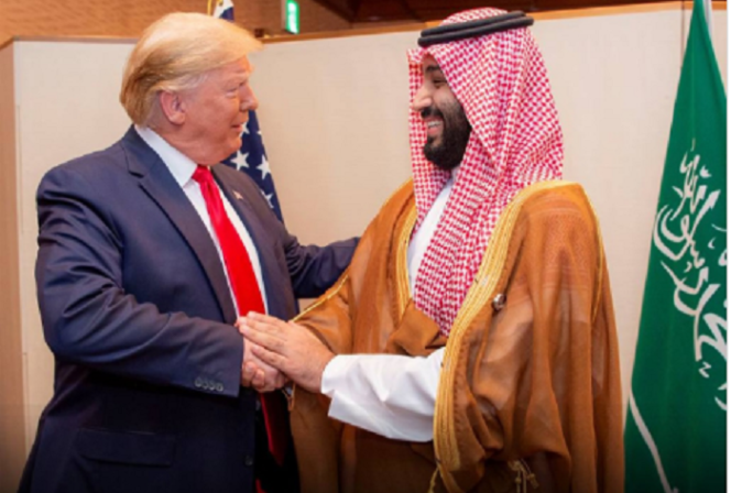 
					Putra Mahkota Arab Saudi, Pangeran Mohammad bin Salman begitu akrab dengan Donald Trump, sebagai negara bersahabat. Instagarm@millionairessteps