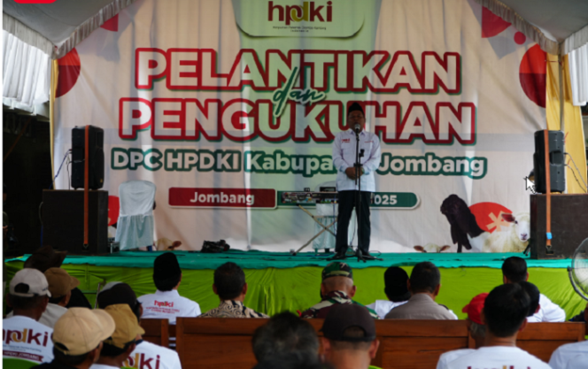 
					Wakil Bupati Jombang, Salmanudin melantik dan mengukuhkan pengurus Dewan Pimpinan Cabang (DPC) Himpunan Peternak Domba Kambing Indonesia (HPDKI) Kabupaten Jombang di Kandang Mapan, Desa Bangsri, Kecamatan Plandaan, Sabtu  pagi, 22 Februari 2025. Foto: jombangkab.go.id