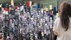 Tidak jelas bagaimana ia mengoperasikan ratusan ponsesel