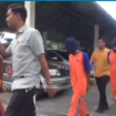 Petugas menggiring tiga tersangka pelaku pembunuhan sadis terhadap seorang siswi pelajar SMA di Jombang terungkap dan ditangkap Kamis 13 Februari 2025. Tangkap layar video instagram@jombanginformasi_
