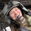 Kapten Rebecca Lobach pilot helikopter Black Hawk