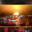 Bunga api membubung tinggi, di lokasi jatuhnya pesawat medis di wilayah Philadelphia, Jumat 31 Januari 2025. Tangkap layar video instagram@ctd.insider