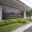Kantor DPRD Jombang (Foto: KREDONEWS.COM/ Hadi S Purwanto)