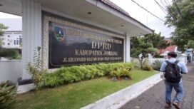 Kantor DPRD Jombang (Foto: KREDONEWS.COM/ Hadi S Purwanto)