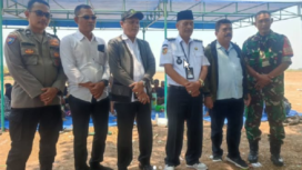 Pada hari Rabu, 19 September 2024, pengembang PT Agung Sedayu Group (AGS) bersama Kepala Desa Kohod, Arsin SH, Bin Asip (nomor tiga dari kanan), melakukan peninjauan langsung untuk dilakukan Penitikan dan pemetaan ke lokasi relokasi di Alar Bangka. Kegiatan ini disambut antusias oleh warga, yang telah lama menantikan kepastian terkait tempat tinggal baru mereka. Instagram@kohod.TV