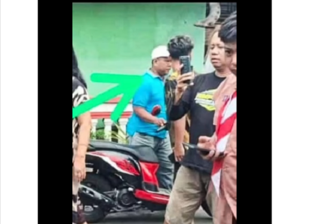 
					Inilah tersangka pelaku pencuri motor milik pelajar SMA Kutorejo, Mojokerto yang tewas kecelakaan 13 Desember 2024 lalu. Saat ini sudah ditangkap oleh  petugas Jatanras Polres Mojokerto,  di wilayah Kabupaten Kutai kartanegara, Kalimantan Timur. Instagram@ils_nusantara