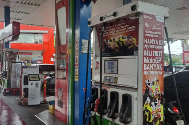 
					Sebuah SPBU penjual bahan bakar eesmi dari PT Pertamina, semua menggunakan sistem digital. Foto: monitorindonesia.com