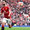 Striker Man Unied Bruno Fernandes
