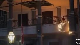 Gedung DPRD Malang terbakar saat aksi tolak RUU TNI