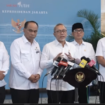 Menko Pangan, Zukifli Hasan selenggarakan konferensi pers, pembentukan 70.000 Koperasi Desa  Merah Putih di Indonesia, untuk pemberdayaan ekonomi desa. Instagram@pco.ri