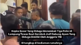 Polisi Militer tampak mendatangi rumah warga di Way Kanan, membawa seorang pria terduga tersangka pelaku penembakan tiga polisi yang melakukan penggerebekan sabung alam di kampung Karang Manik, kecamatan Negara Batin, kebupaten Way Kanan, Lampung. Tangkap layar video Instagram@islah_bahrawi