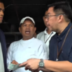 Dedi Mulyadi, Gubernur Jawa Barat, saat ini telah menghapuskan seluruh pajak tertunggak mobil dan motor di Jawa Barat, tercatat ada 6 juta penunggak di wilayahnya. Ia juga menyerukan kepada Presiden agar mencabut UU penyitaan kendaraan penunggak pajak. Instagram@dedimulyadi71
