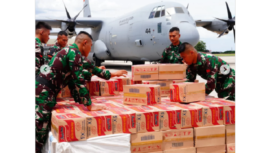 TNI telah memberangkatkan tim regu aju misi kemanusiaan membantu korban gempa Myanmar, berangkat pas hari raya Idil Fitri, Senin 31 Maret 2025. Instagram@puspentni