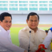 Presiden Prabowo Subianto bersama Menteri PU dan BUNM meresmikan hasil renovasi stadion Deltras, Sidoarjo yang menghabiskan dana Rp 95 miliar, Senin 17 Maret 2025. Instagram@suarasurabayamedia
