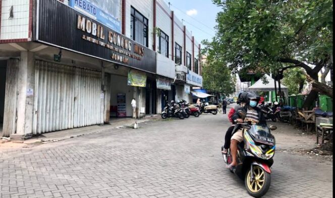 
					PTUN Nyatakan Batal Surat Bupati Jombang Soal Pengosongan Ruko Simpang 3, Aliansi LSM akan Laporkan Hakim ke KY dan KPK