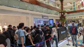 Suasana gerai ANTAM di Pondok Indah Mall (PIM), Jakarta, Minggu (6/5/2025). (CNBC Indonesia/Emir Yanwardhana) 