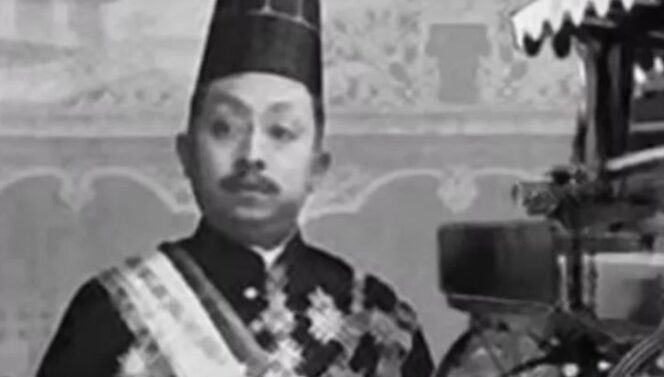 
					Raja Jawa dilantik VOC