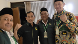 (Dari Kanan ke Kiri)) Ali Huda, Muhammad Masduki .Karnoto Wahyu, Burhan Saidi Chaniago. Dalam muswil VI PBB Jatim, Ali Huda terpilih sebagai ketua PBB jatim 2025-2030. 
Foto: KREDONEWS.COM/ SRI YANTO