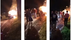 Petugas SPBU Tembelang, Jombang, membantu padamkan kebakaran sebuah kendaraan Honda Freed yang terjadi Rabu malam, 2 April 2025. Tangkap layar video Instagram@wargajombang