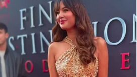 Aurelie mempesona di red carpet Hollywood
