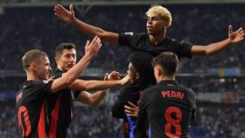 Selebrasi Lamine Yamal setelah cetak gol (Getty)