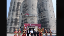 Inilah silo bekas pabrik semen Gresik, yang sekarang dialihfungsikan sebagai kampus Uinversitas Internasional Semen Indonesia (UISI). Hari ini menurut rencana, Rektor USI akan meresmikan masjid Silo. Foto: uisi.ac.id