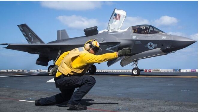 
					F-35 ditambah mesin jadi F-55