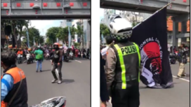 Polisi Surabaya memberikan pengawalan dan pengamanan secara disiplin, sejauh ini tidak terjadi insiden dalam pelaksanaan aksi mogok dan demo 24 jam, Driver ojol,  Selasa 20 Mei 2025. Instagram@humaspolsekgentengsby